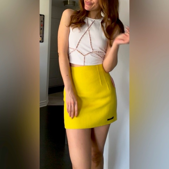 Dresses & Skirts - NWOT Yellow Women's Skirt